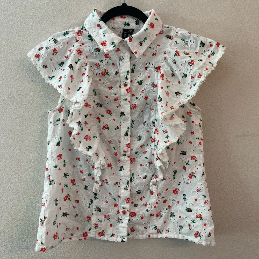 Floral Ruffle Blouse - Picture 1 of 3